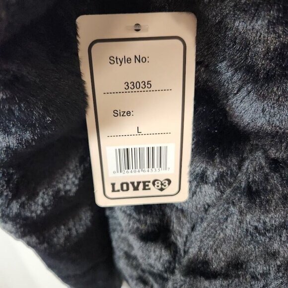 Love83 Faux Fur Jacket in Black - Size large - Picture 6 of 8